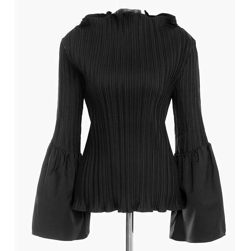 Madonna & Co. black pleated funnel neck top